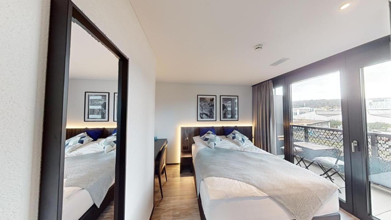 Spacious 1 Bedroom Apartment With Balcony Цюрих Экстерьер фото